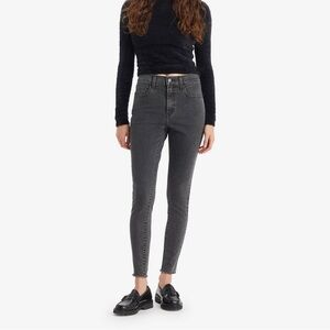 Levi’s Black 720 High Rise Super Skinny Jeans Size 25